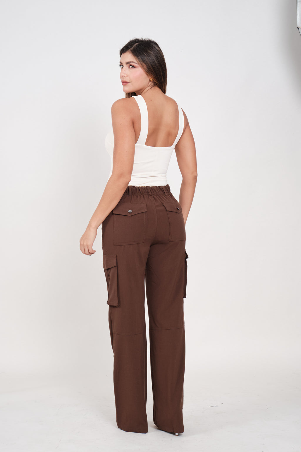 SUIT CARGO