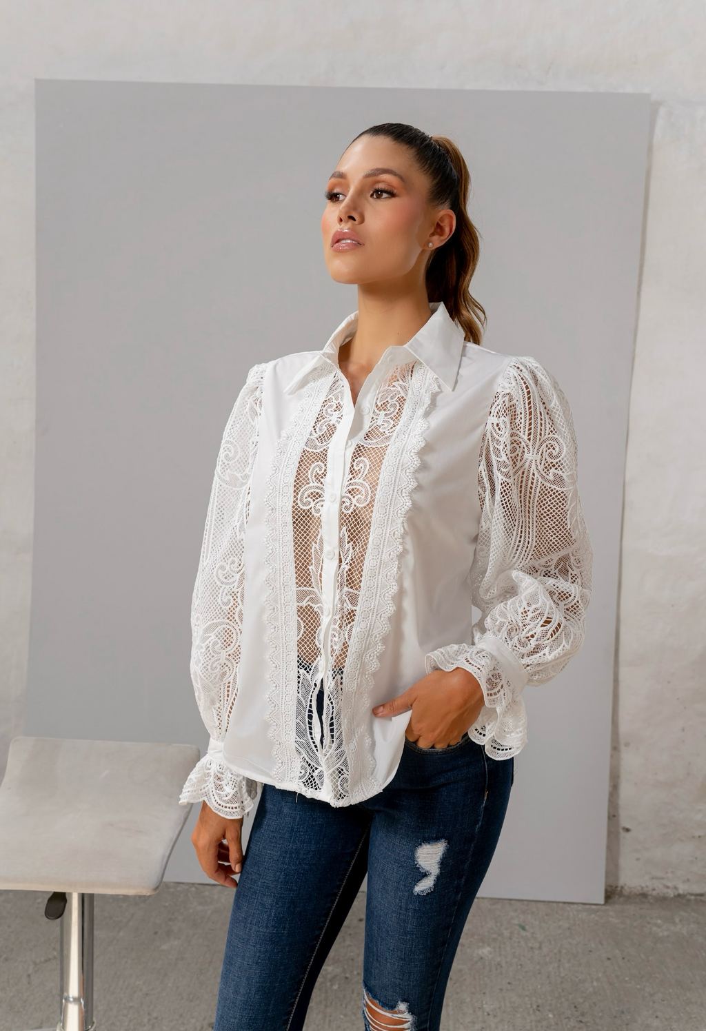 EMBROIDERED SHIRT