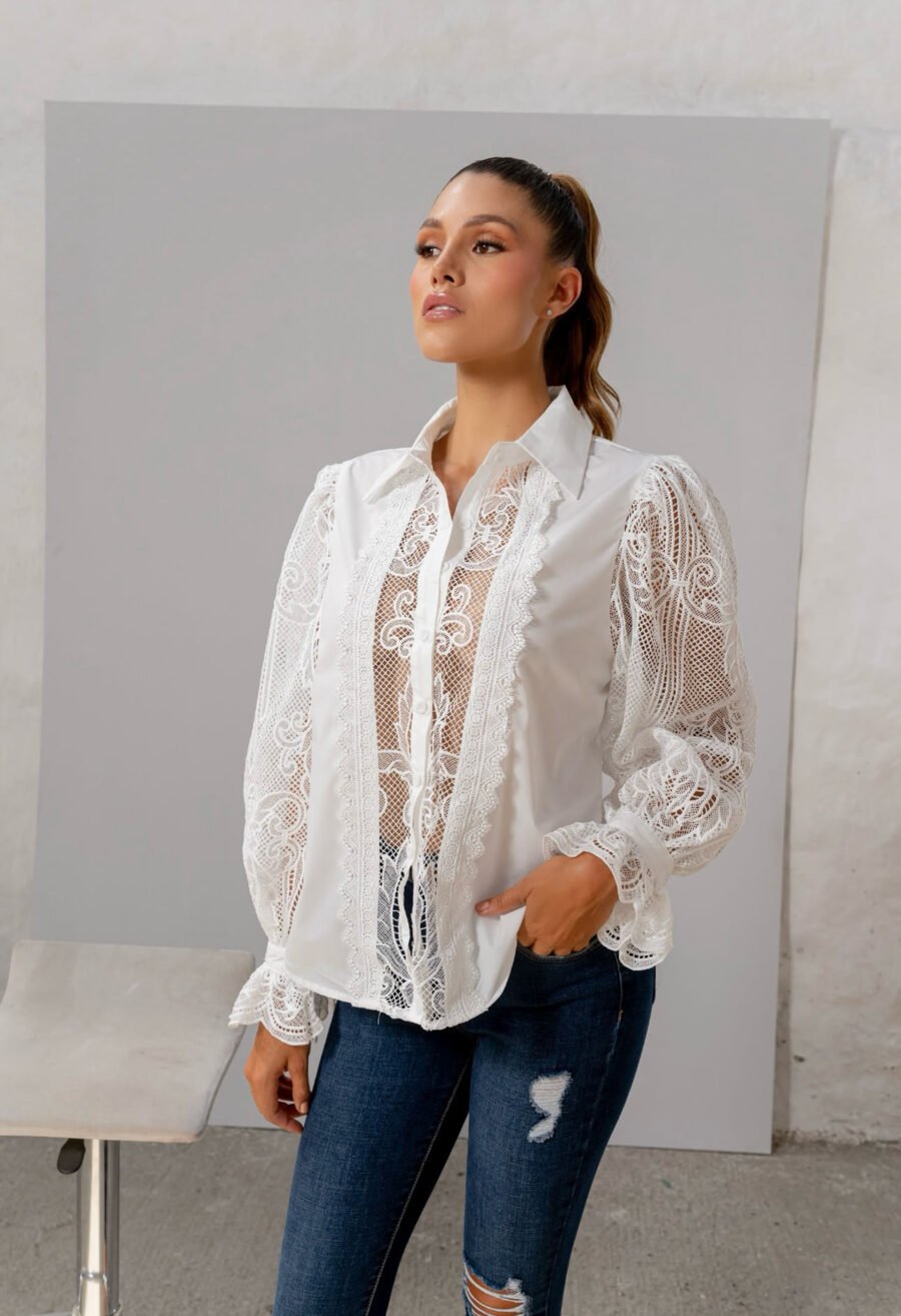 EMBROIDERED SHIRT